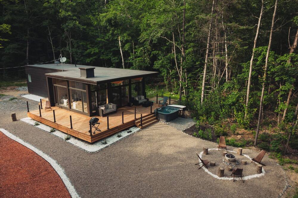 Photo of Outdoor in Amherst