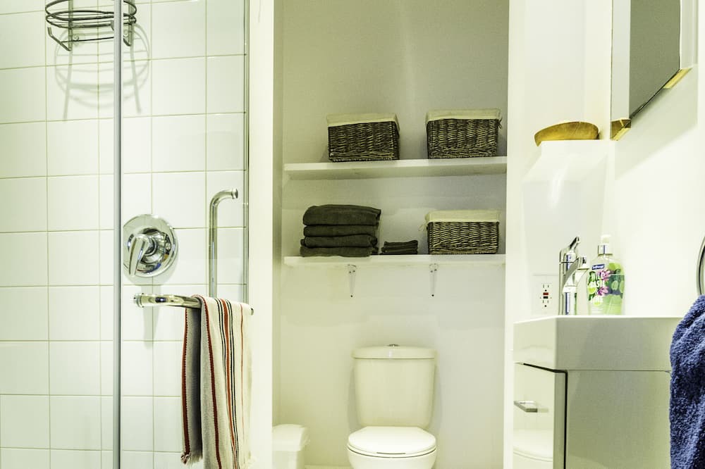 Photo of Bathroom in Lower Town