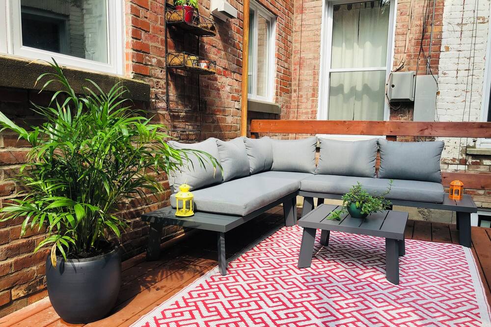 Photo of Outdoor in De Lorimier