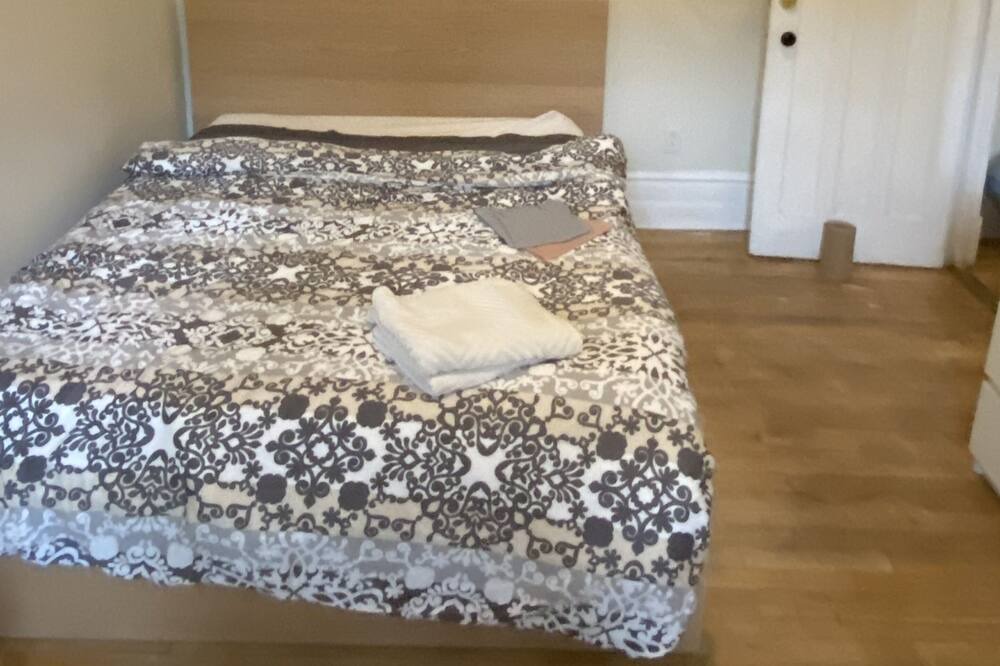 Photo of Bedroom in Milton Park