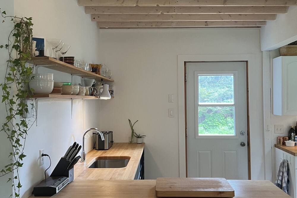 Photo of Kitchen in St-Adolphe-d'Howard
