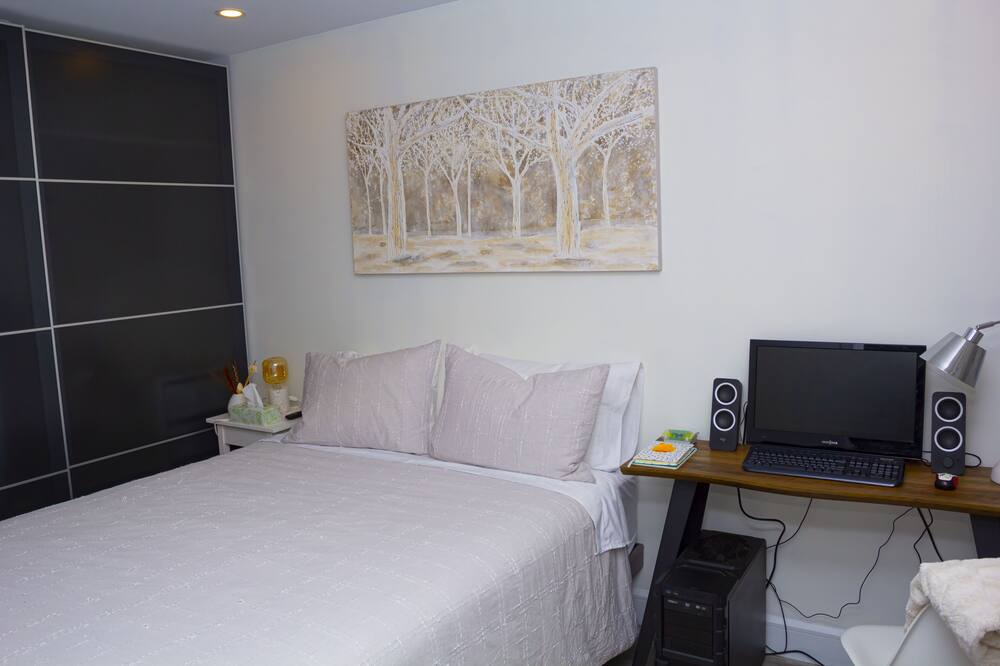 Photo of Bedroom in Mont-Tremblant Village