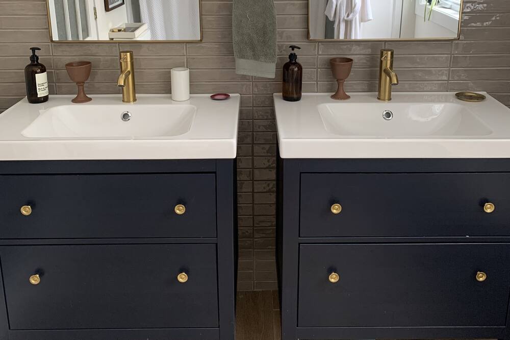 Photo of Bathroom in Saint-Sauveur