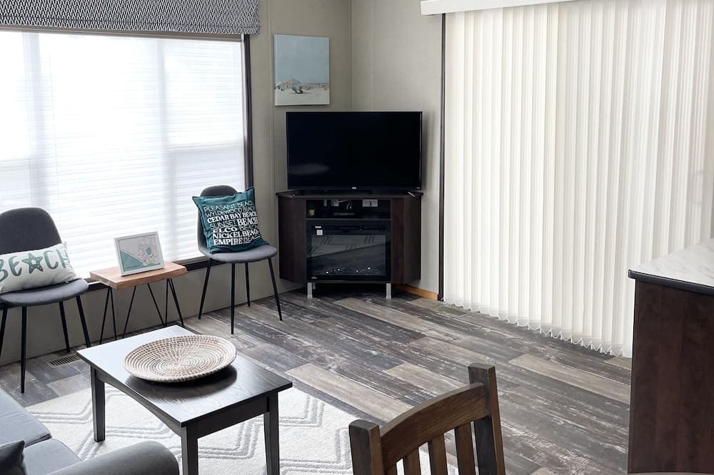 Photo of Livingroom in Sherkston