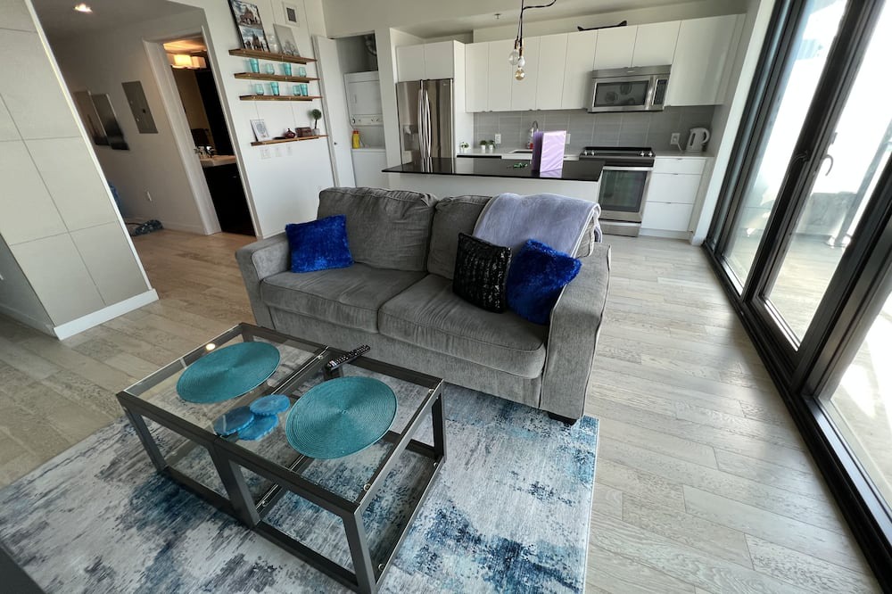 Photo of Livingroom in Downtown Winnipeg