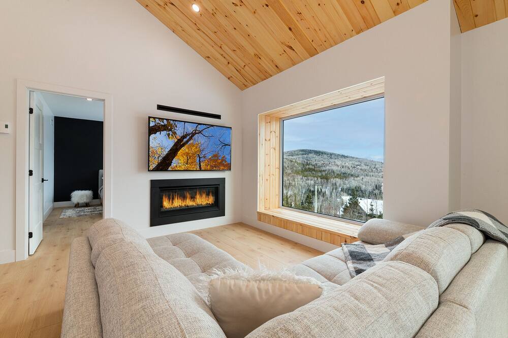 Photo of Livingroom in Saint-Joseph-de-la-Rive