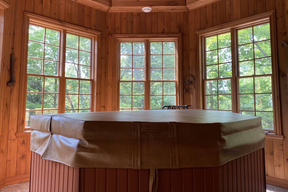 Photo of Bathroom in Lac-Superieur