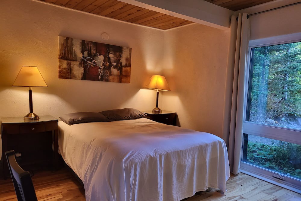 Photo of Bedroom in Sainte-Adele