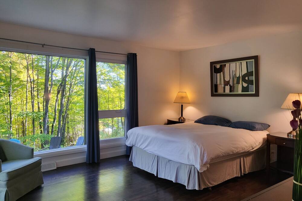 Photo of Bedroom in Sainte-Adele