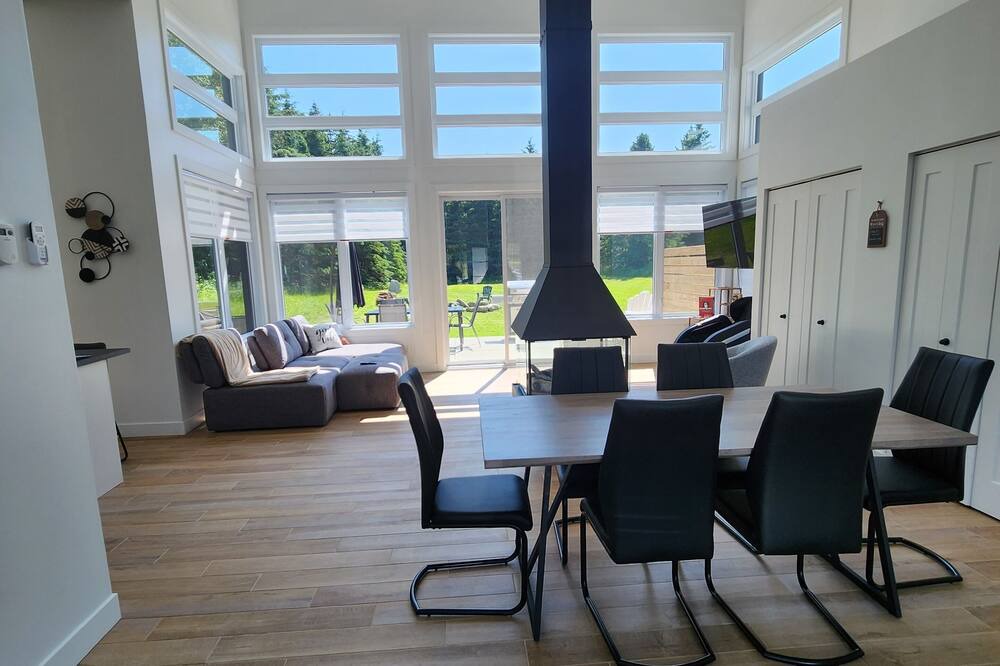 Photo of Outdoor in Weedon