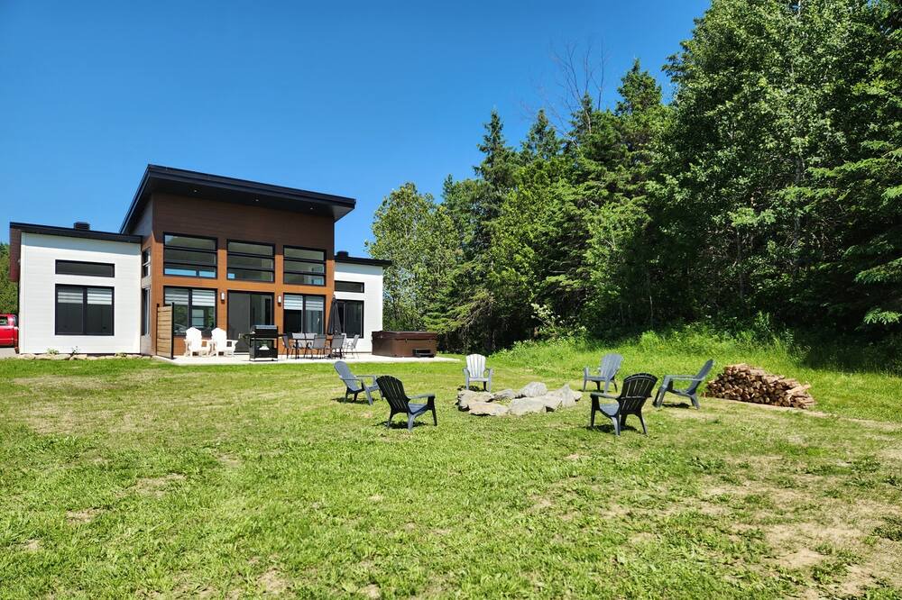 Photo of Outdoor in Weedon