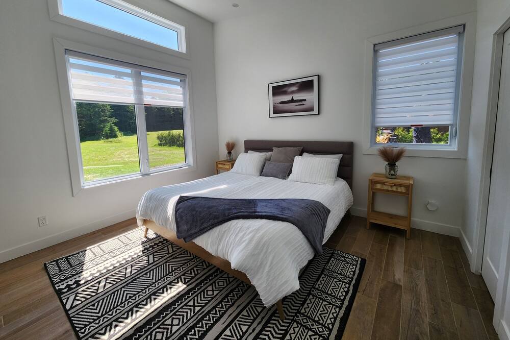 Photo of Bedroom in Weedon