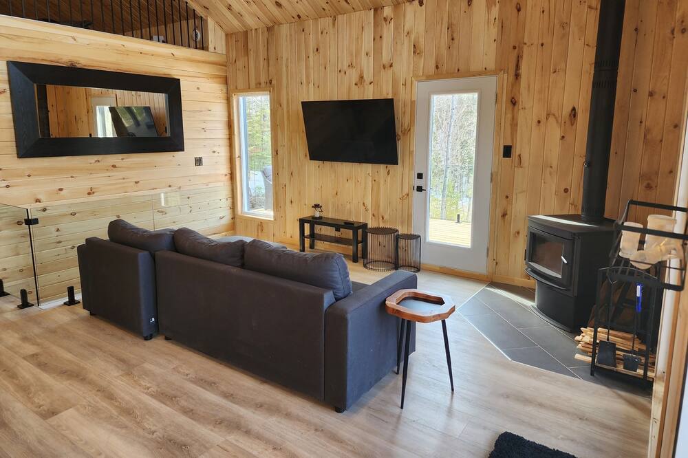 Photo of Livingroom in Saint Come