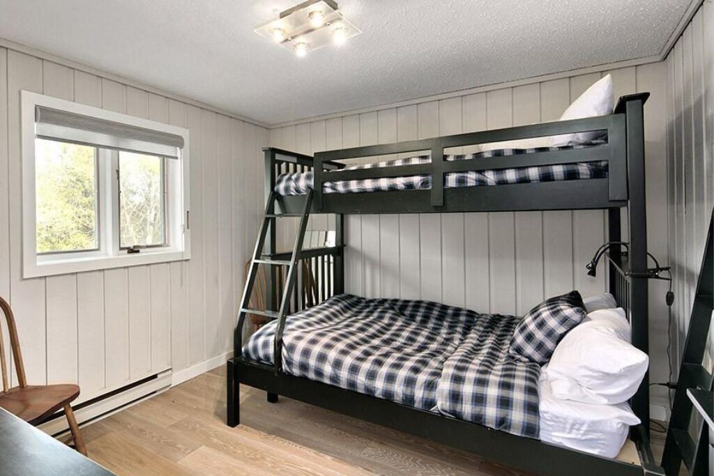Photo of Bedroom in Glen Huron