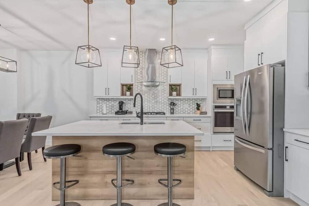 Photo of Kitchen in Southwest Edmonton