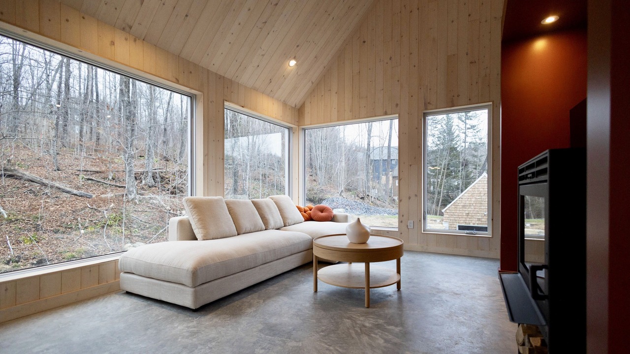 Photo of Livingroom in Orford
