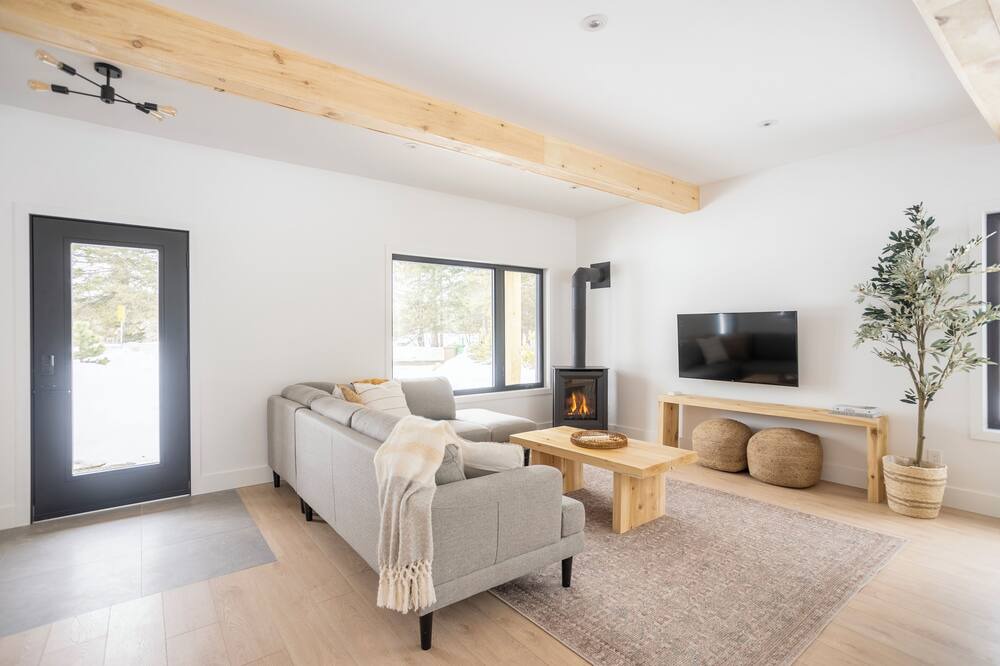 Photo of Livingroom in Arundel