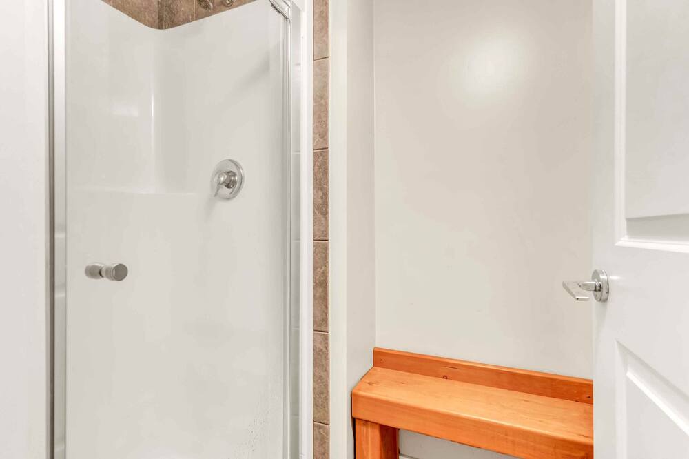 Photo of Bathroom in Langley