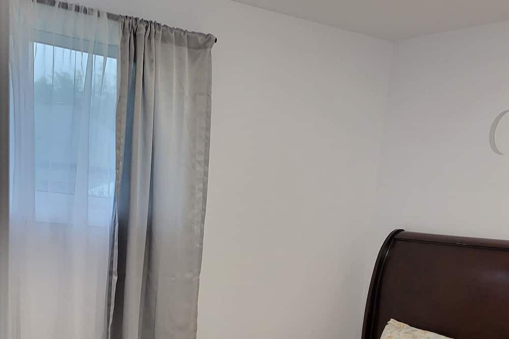 Photo of Bedroom in Notre-Dame-des-Laurentides