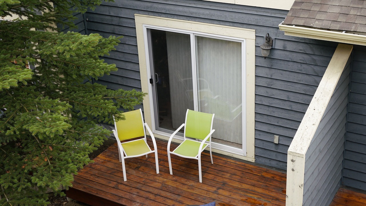 Photo of Patio Balcony in Banff