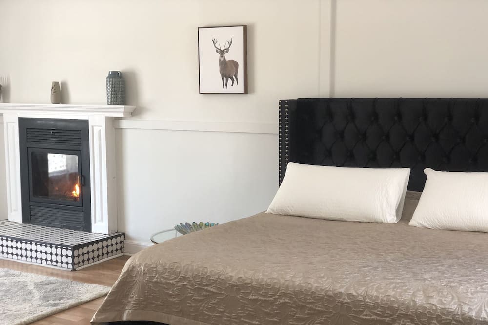Photo of Bedroom in Mont Rolland