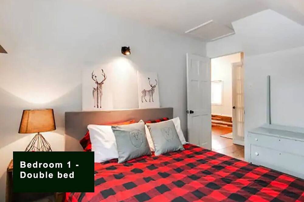 Photo of Bedroom in Sainte-Agathe-des-Monts