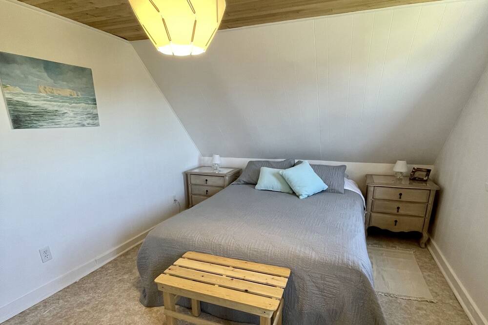 Photo of Bedroom in Perce