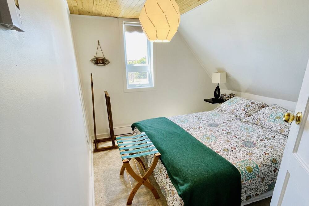Photo of Bedroom in Perce