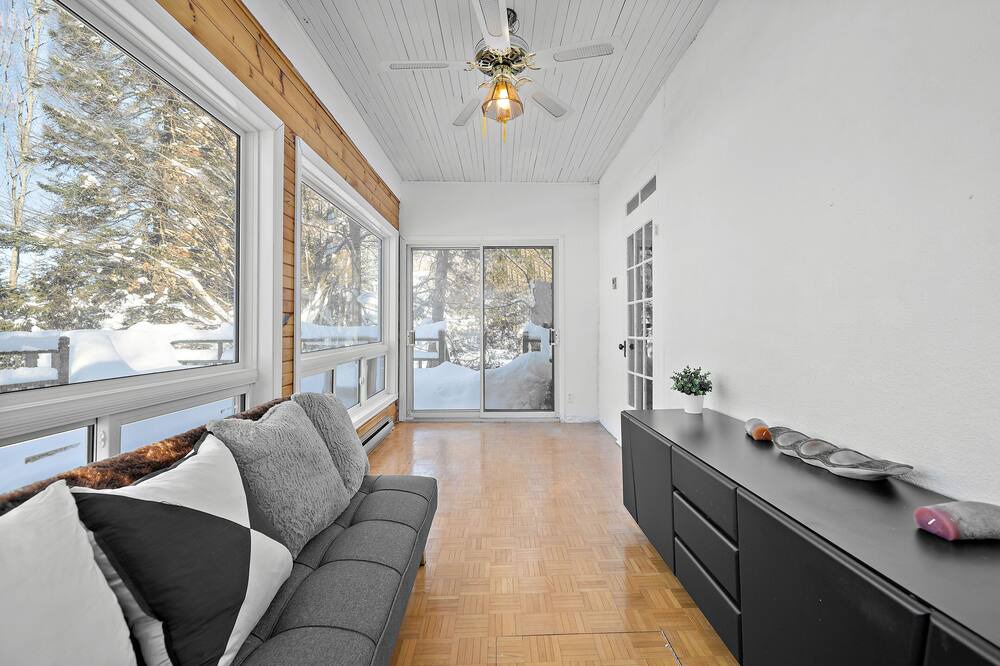 Photo of Livingroom in Sainte-Agathe-des-Monts