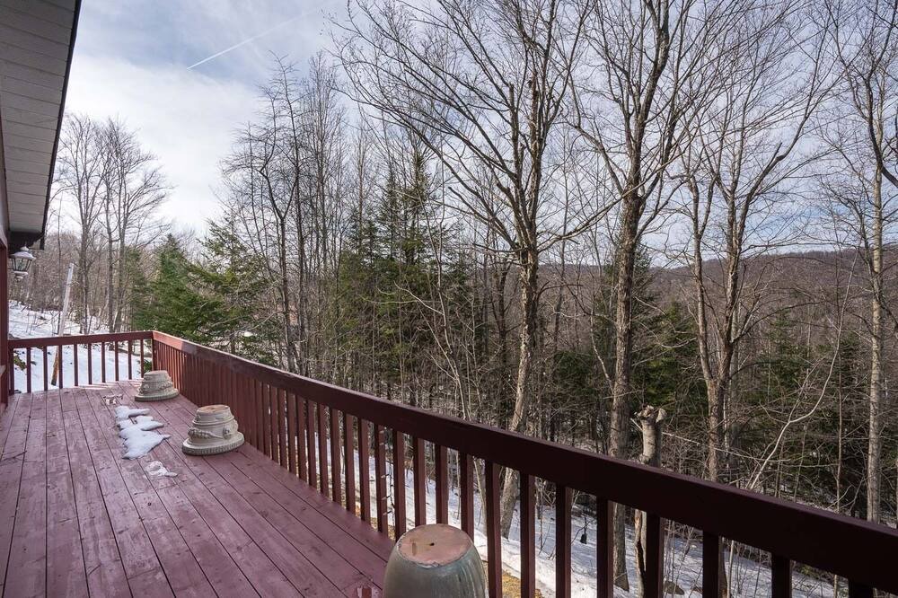 Photo of Patio Balcony in Saint-Sauveur