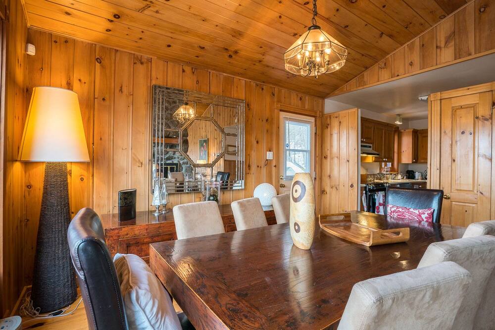 Photo of Kitchen in Saint-Sauveur