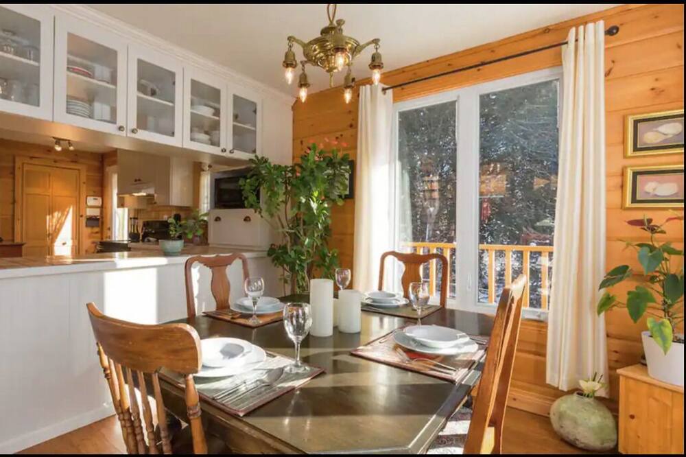 Photo of Kitchen in Baie-St-Paul