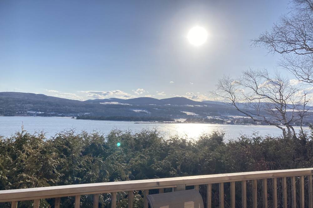 Photo of Patio Balcony in Baie-St-Paul