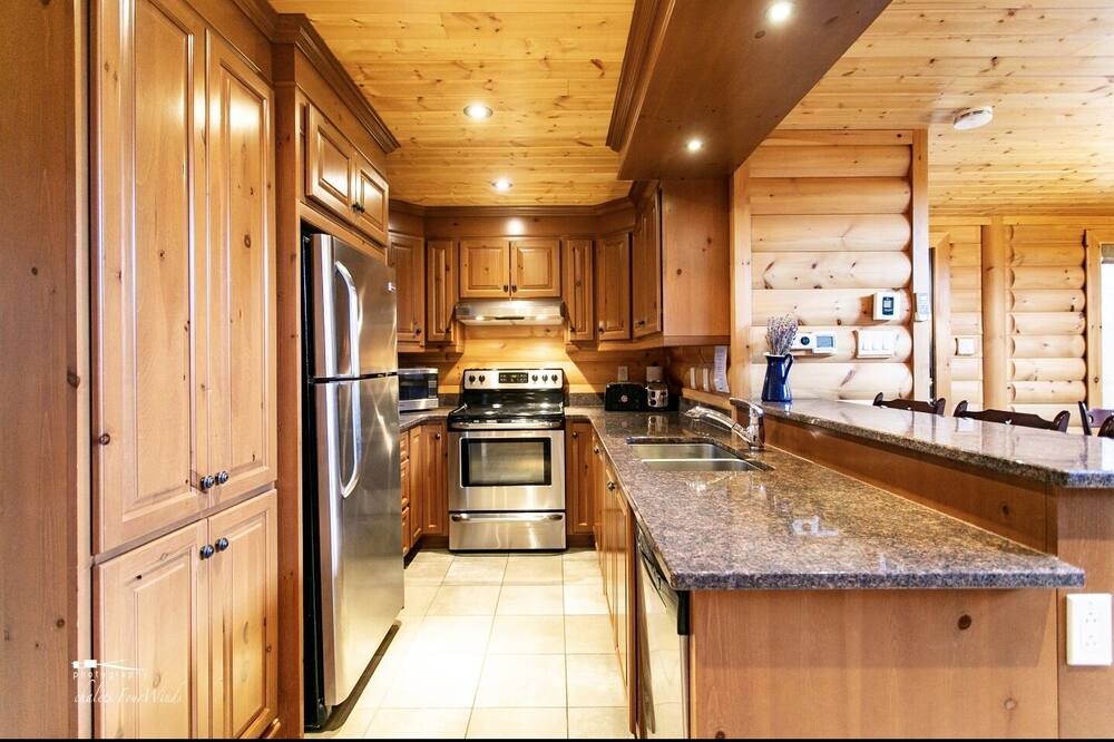 Photo of Kitchen in Amherst