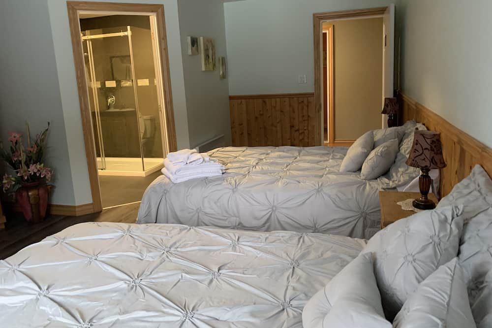 Photo of Bedroom in Saint Zenon