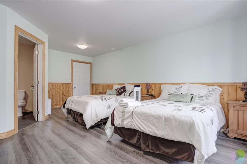 Photo of Bedroom in Saint Zenon