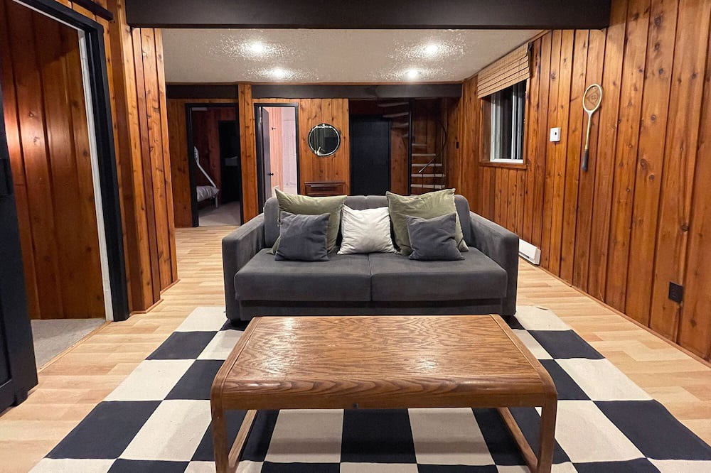 Photo of Livingroom in Sainte-Agathe-des-Monts
