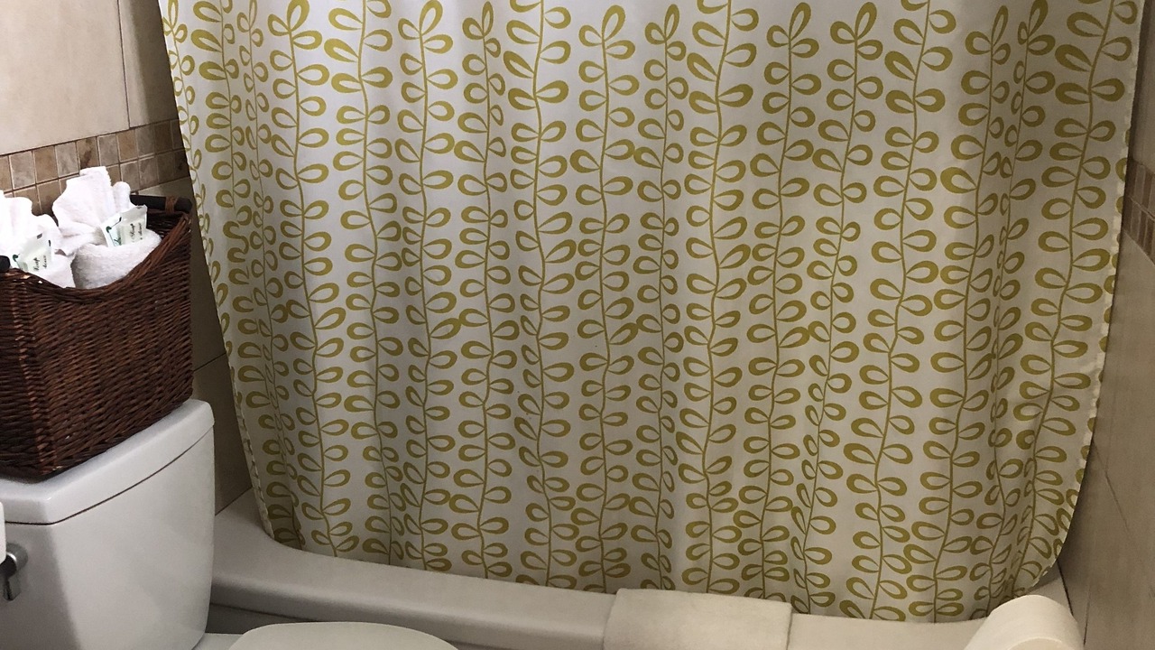 Photo of Bathroom in Niagara Falls