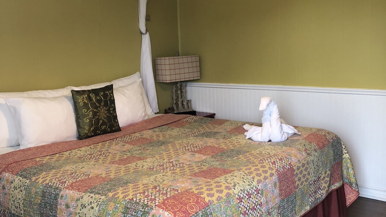 Photo of Bedroom in Niagara Falls