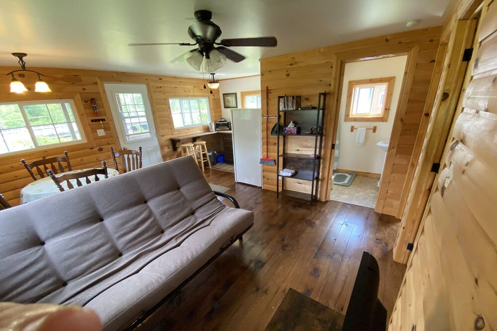 Photo of Livingroom in Angliers