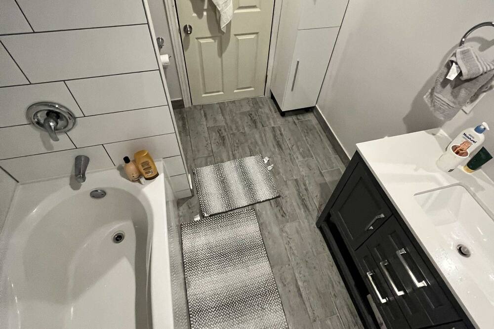 Photo of Bathroom in Rawdon