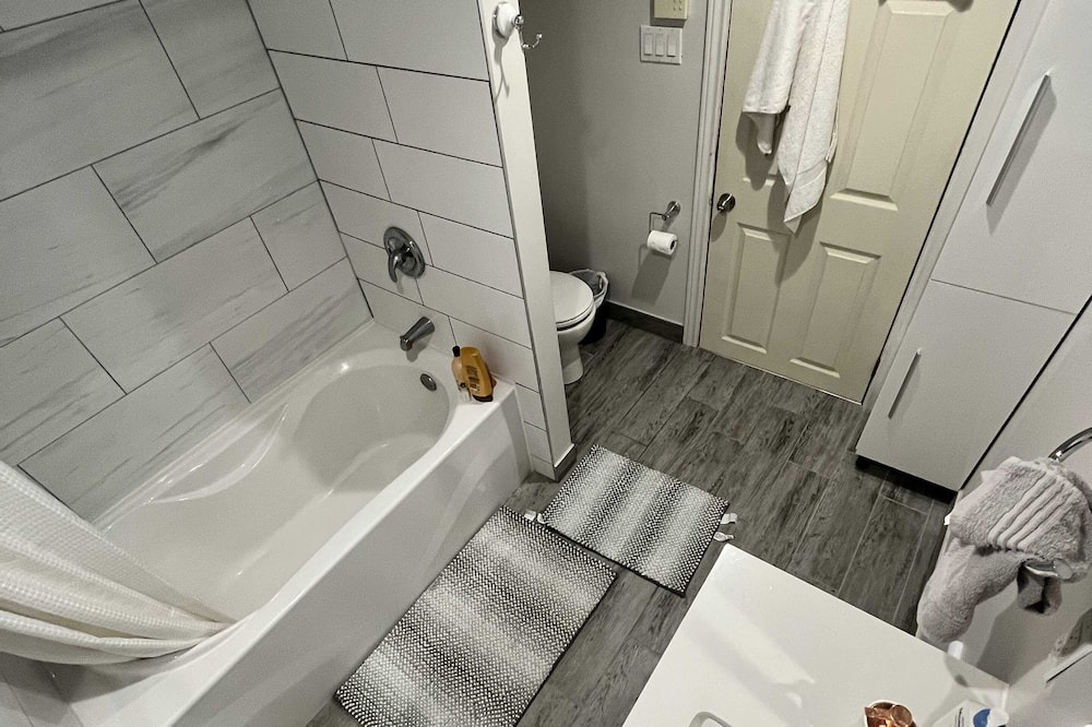 Photo of Bathroom in Rawdon