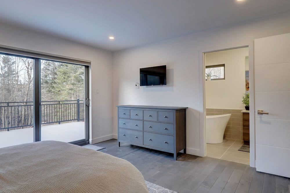 Photo of Bedroom in Bromont