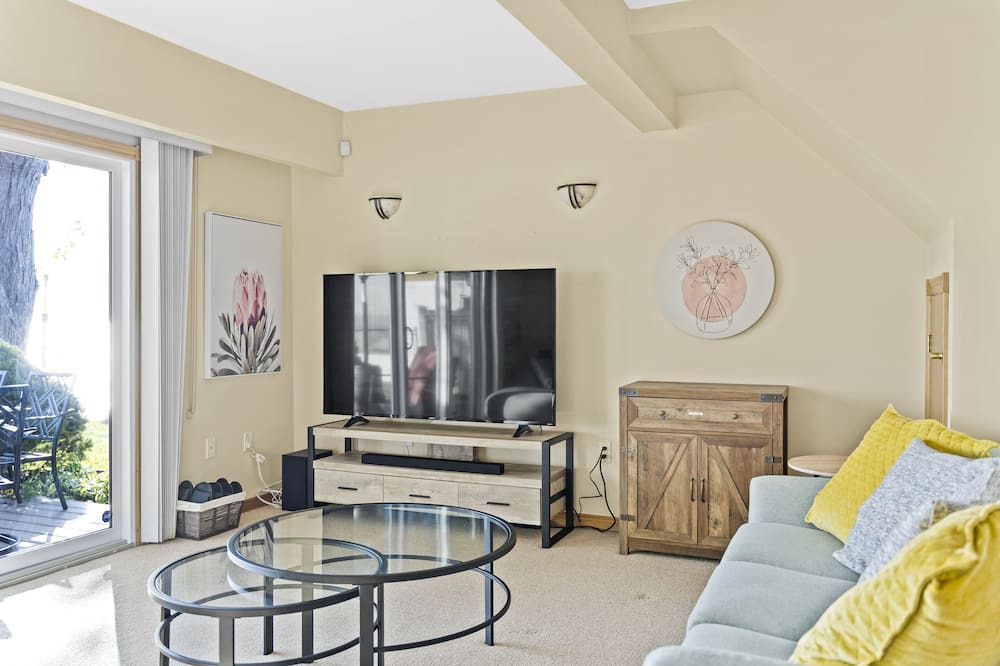 Photo of Livingroom in Colchester