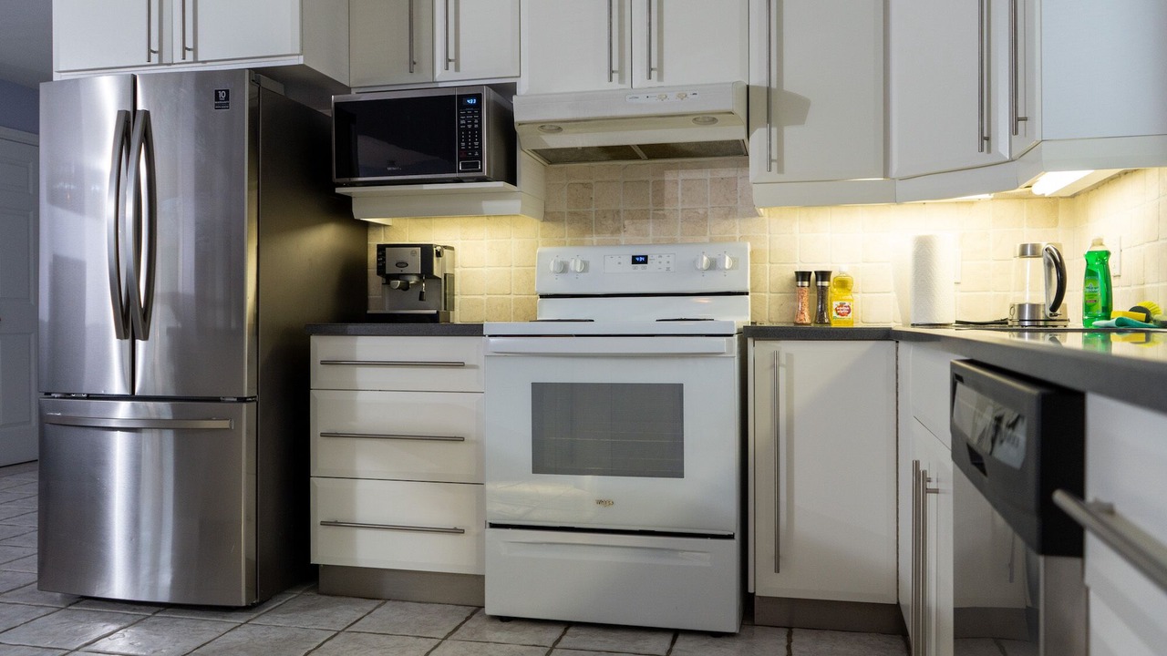 Photo of Kitchen in Muskoka Lakes