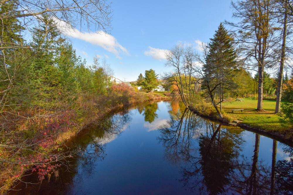 Photo of Outdoor in Amherst