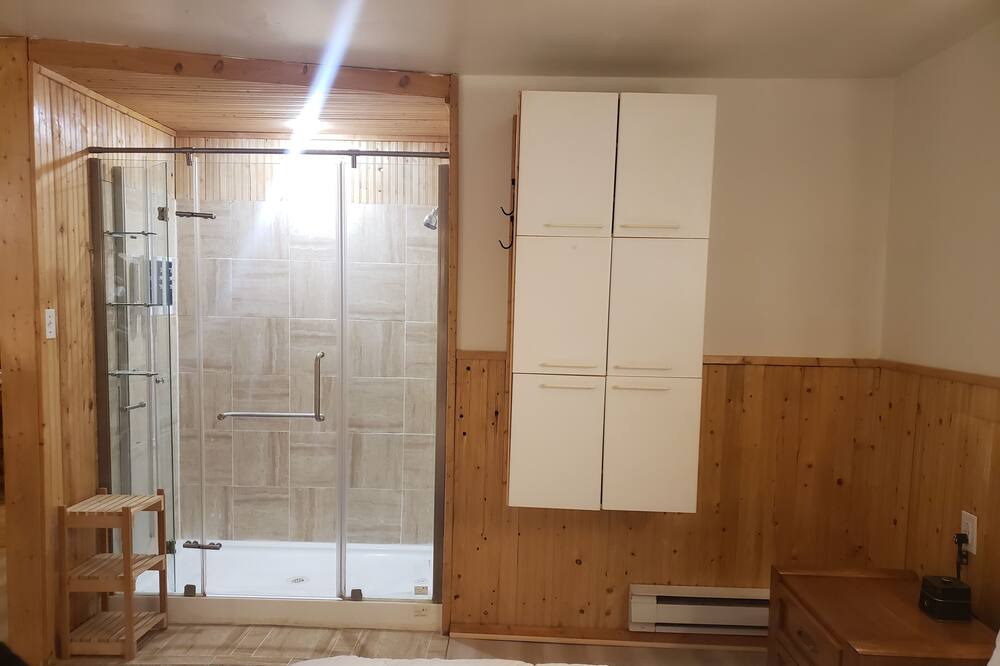 Photo of Bedroom in Prevost