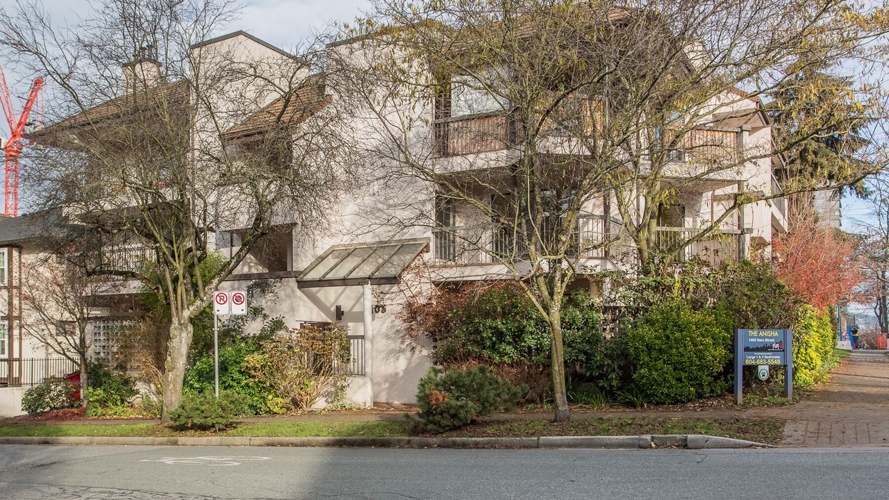 Photo of Outdoor in West End