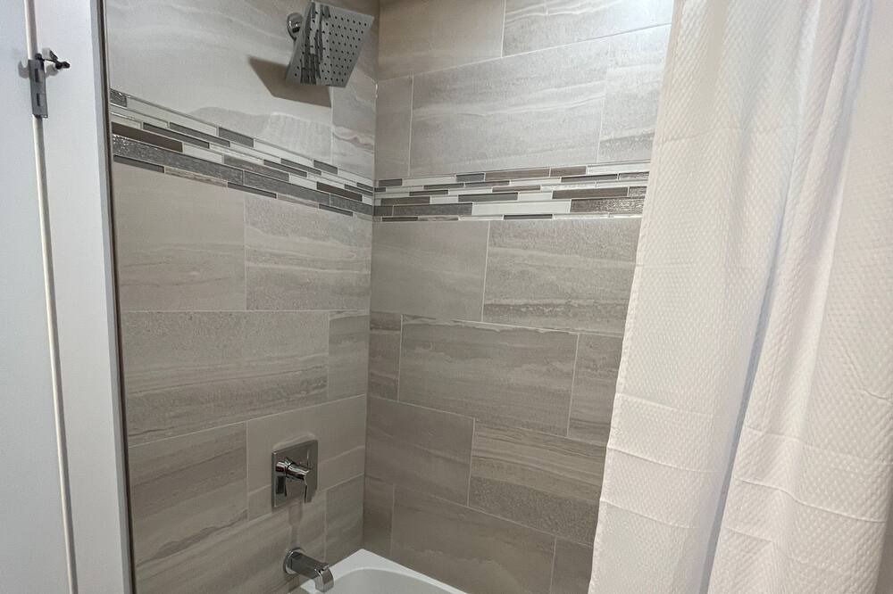 Photo of Bathroom in Forest Ridge Estates
