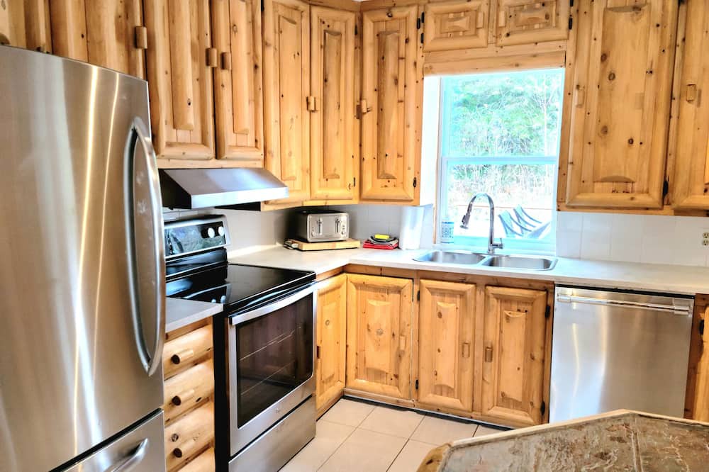 Photo of Kitchen in St-Adolphe-d'Howard